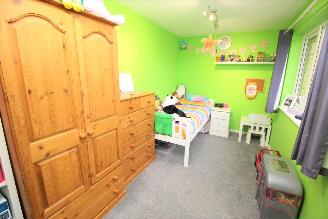 Kernham Drive, Tilehurst, Reading